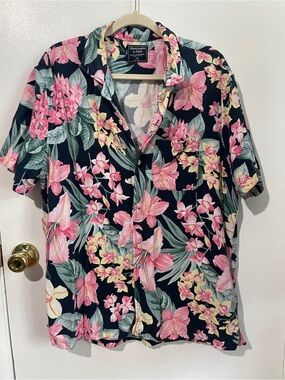 Abercrombie & Fitch Navy Floral Short Sleeve Shirt